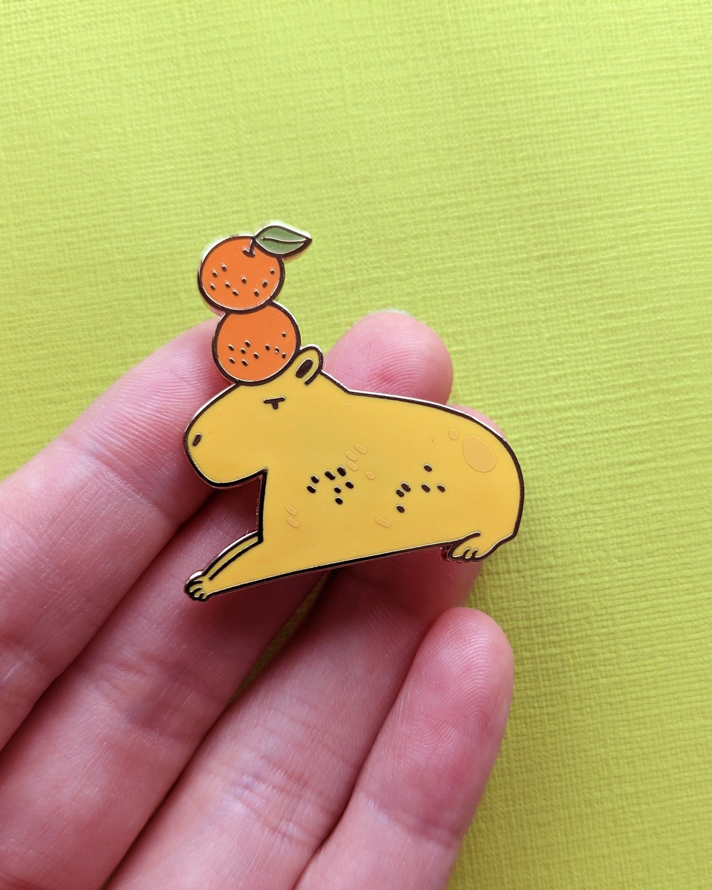 Capybara & Oranges - Enamel Pin