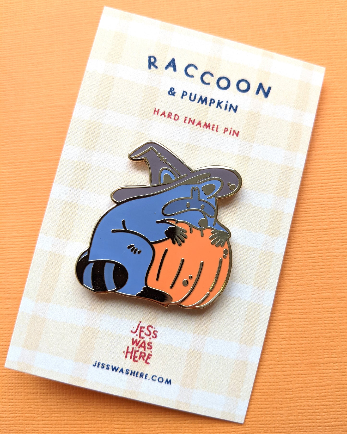 Raccoon & Pumpkin - Enamel Pin