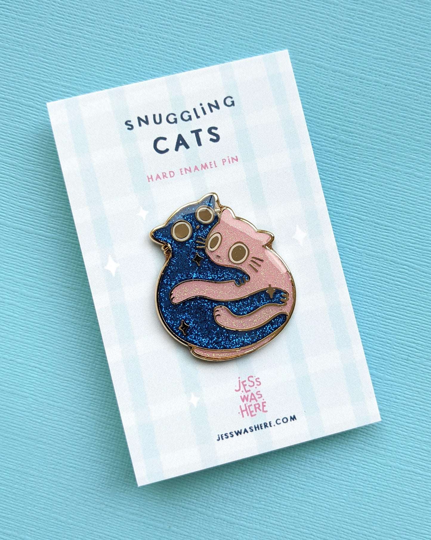 Snuggling Cats - Enamel Pin