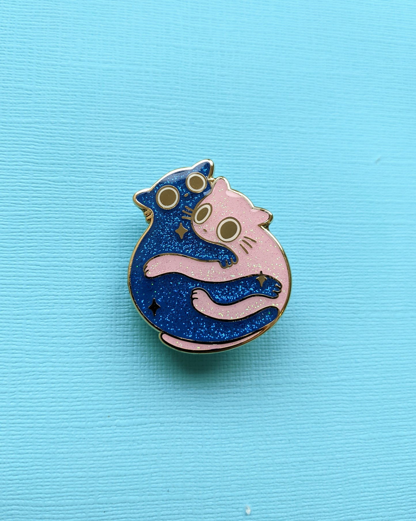 Snuggling Cats - Enamel Pin