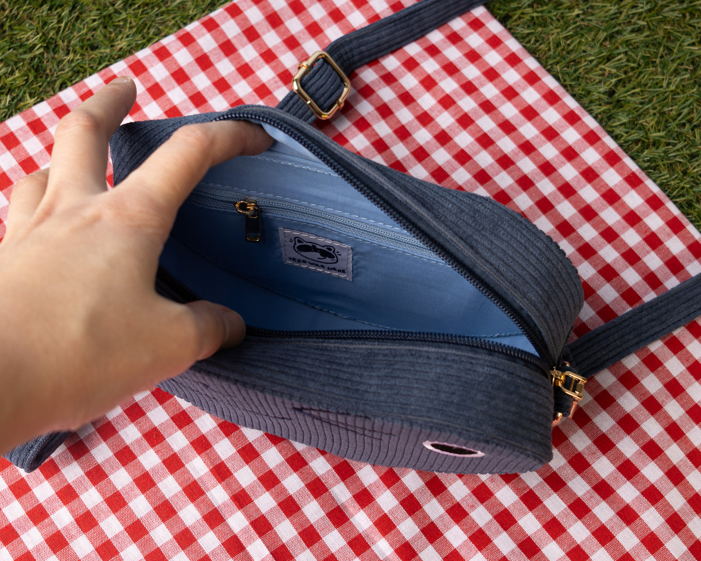 PREORDER Crow - Corduroy Crossbody bag