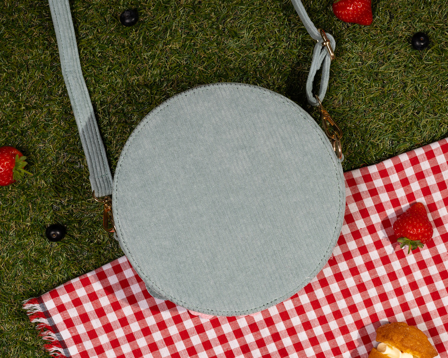 PREORDER Rat - Corduroy Crossbody bag