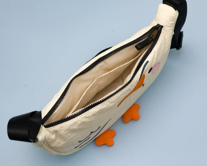 PREORDER Goose - Crescent Bag