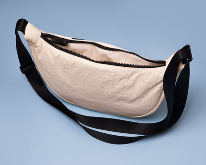 PREORDER Goose - Crescent Bag