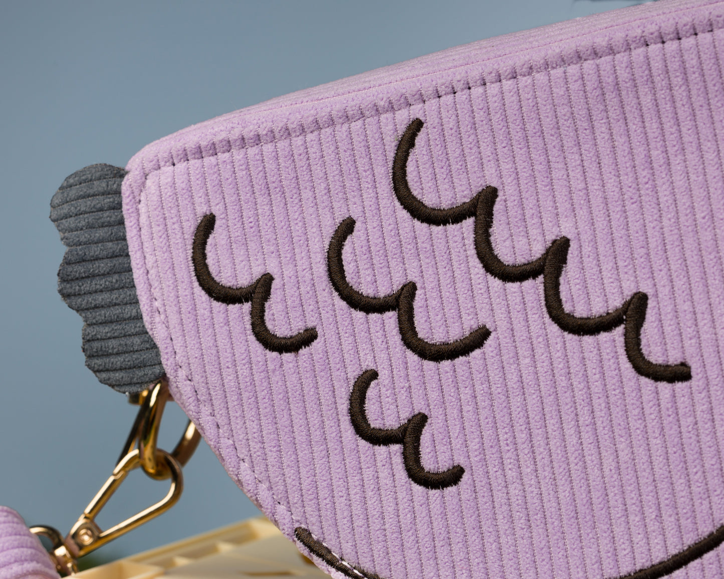 PREORDER Pigeon - Corduroy Crossbody bag