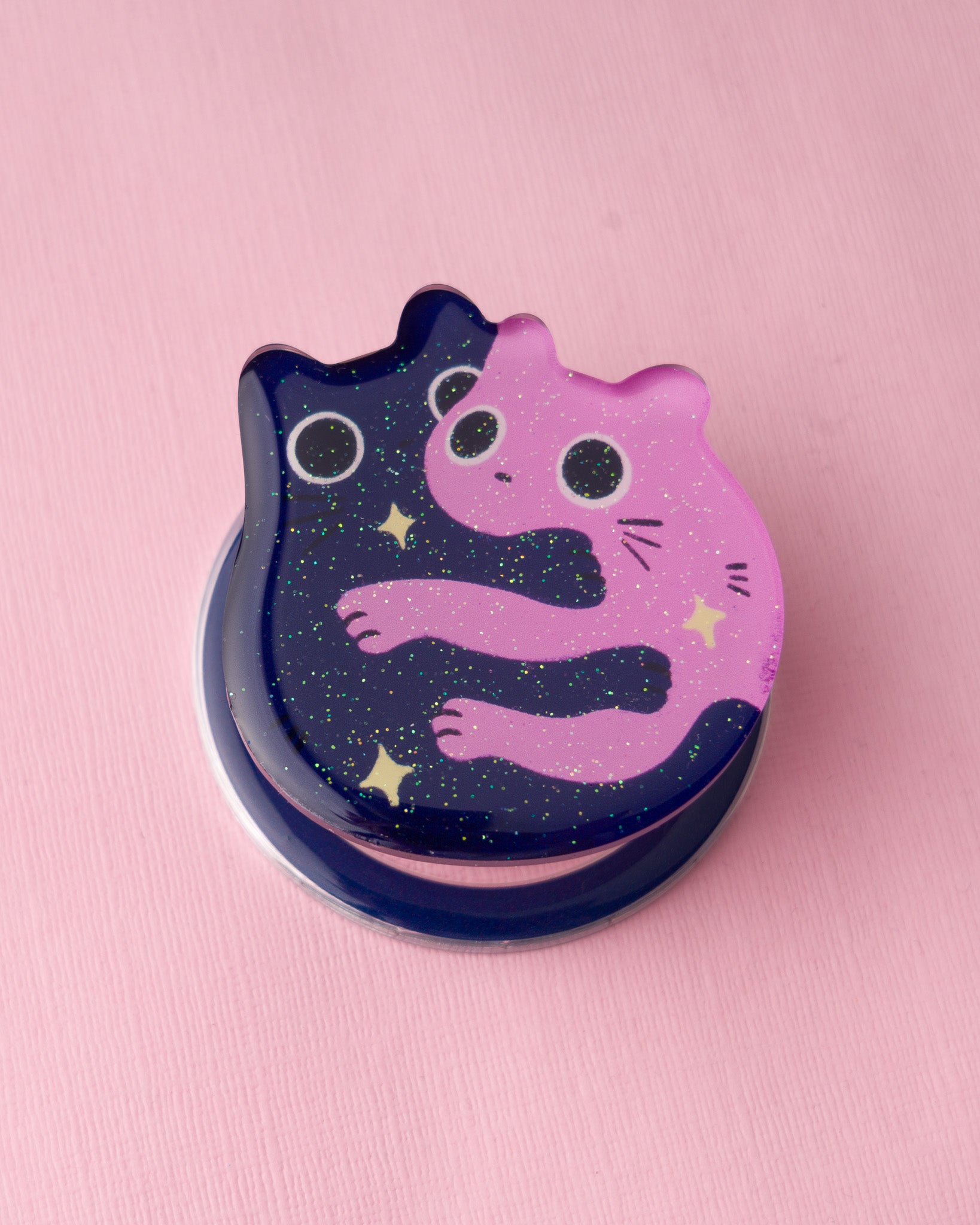 NEW Snuggling Cats - Magnetic Phone Holder